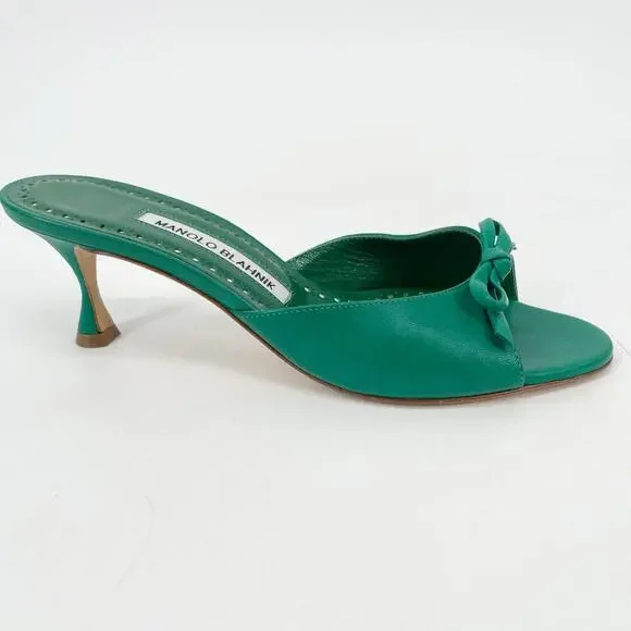 Manolo Blahnik Green Leather Pertinanu Bow Detail Kitten Heel Mules IT 37 - Picture 2 of 10